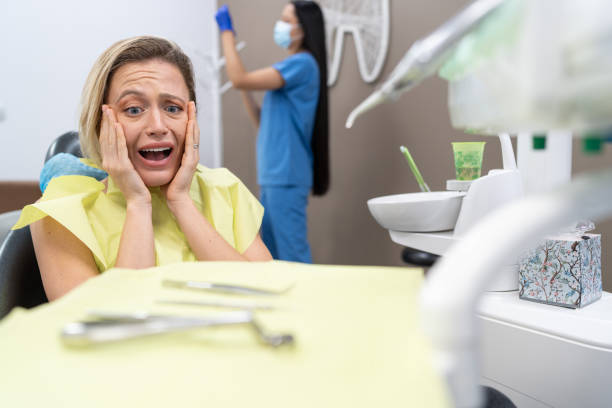 Best Cracked Tooth Emergency Dentist  in Amsterdam, NY